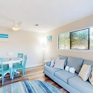 Cross Creek Club 29 Apartment